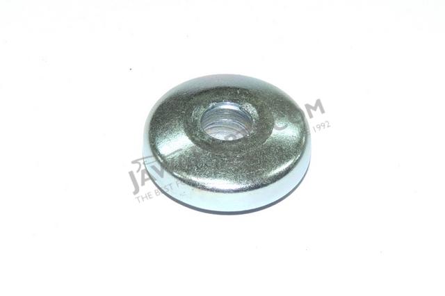 Cover of wheel bearing J550-ZINC