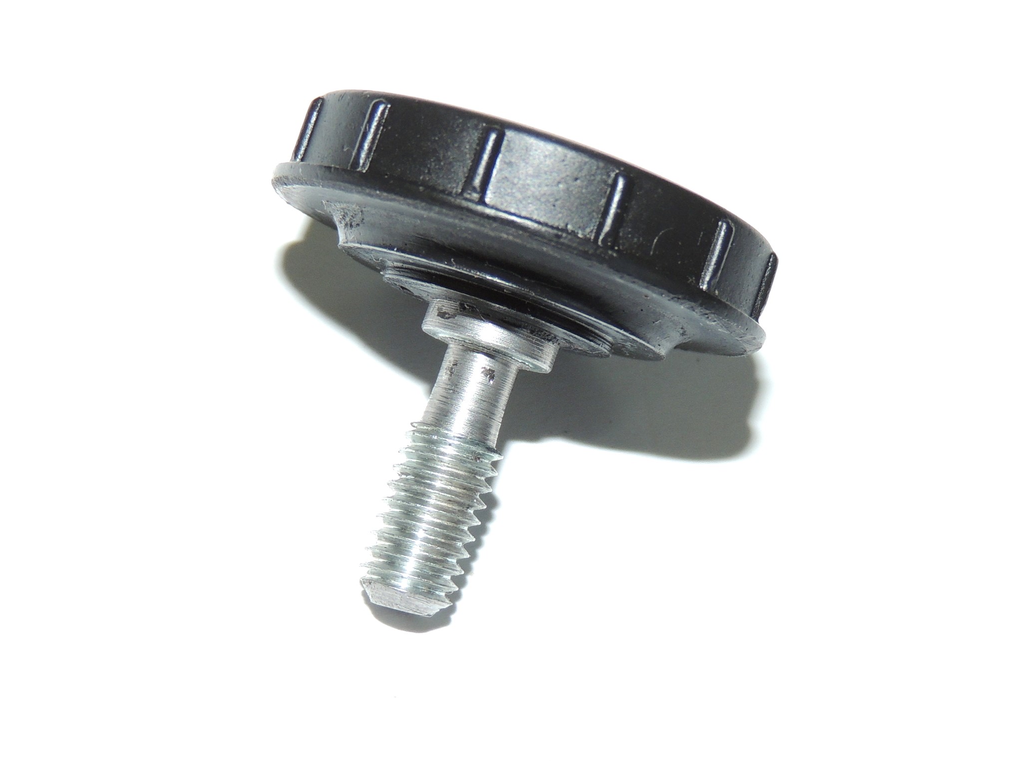 Screw of front cover - Pionyr 550-555