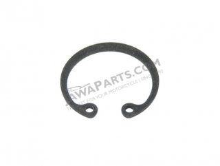 Safety ring D32, Securing of wheel bearing - JAWA 50 Pionýr